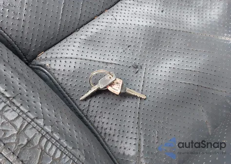 1985 Chevrolet Corvette из США, поврежденный, VIN 1G1YY078XF5125681